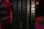 لاستیک نیسان وانت 18 لایه کومهو KUMHO تیوبلس سایز 235/75R17.5 گل چهار خط جلو - Image 6