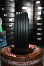 لاستیک نیسان وانت 18 لایه بلک هاوک BLACK HAWK تیوبلس سایز 235/75R17.5 گل چهار خط جلو - Image 3