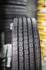 لاستیک نیسان وانت 18 لایه چات CHEAT تیوبلس سایز 235/75R17.5 گل چهار خط جلو - Image 12