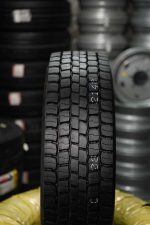 لاستیک نیسان وانت 16 لایه جی تی GITI تیوبلس سایز 235/75R17.5 گل چهار خط عقب - Image 3