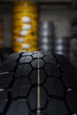 لاستیک نیسان وانت 14 لایه لاسا LASSA تیوبلس سایز 235/75R17.5 عقب - Image 7