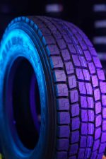لاستیک نیسان وانت 18 لایه سایلون SAILUN تیوبلس سایز 235/75R17.5 گل چهار خط عقب - Image 4