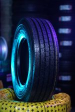 لاستیک نیسان وانت 18 لایه چات CHEAT تیوبلس سایز 235/75R17.5 گل چهار خط جلو